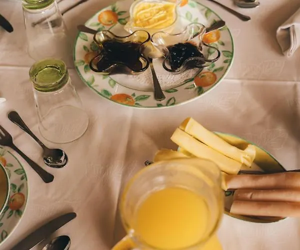 Quinta Do Vale Kır Evi